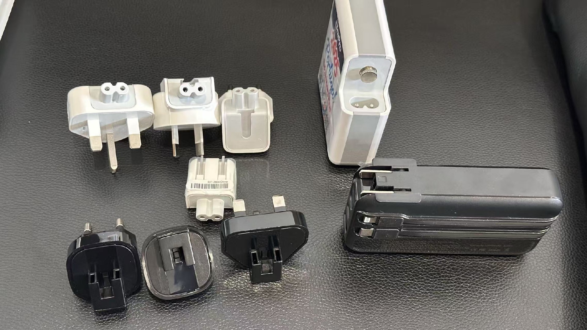 International Travel Set